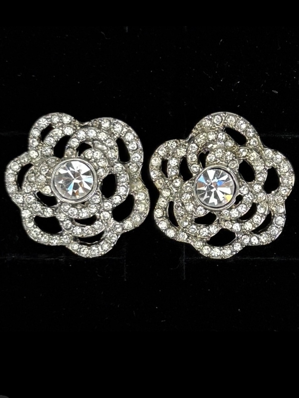 Gorgeous, aged Silvertone, vintage, weighted costume bling pierced earrings